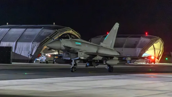  US and British air strikes