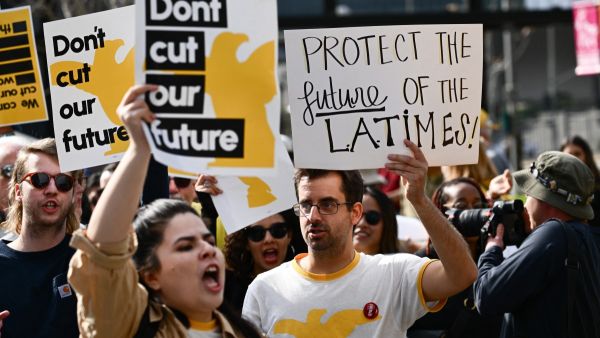 Los Angeles Times face layoffs and staff protests amid US newspapers crisis. (Patrick T. Fallon / AFP)