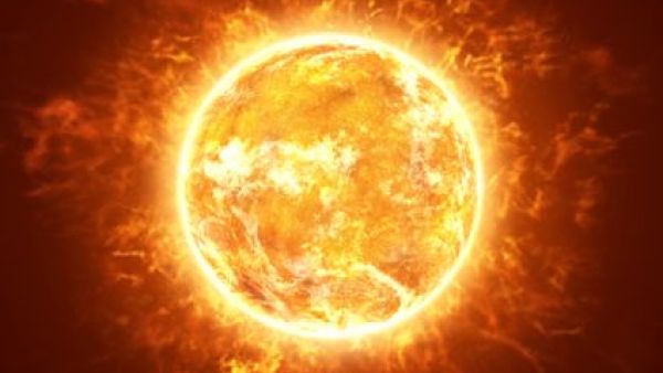 في 2024 ما حقيقة تعرض الأرض لعاصفة شمسية تؤثر على الإنترنت