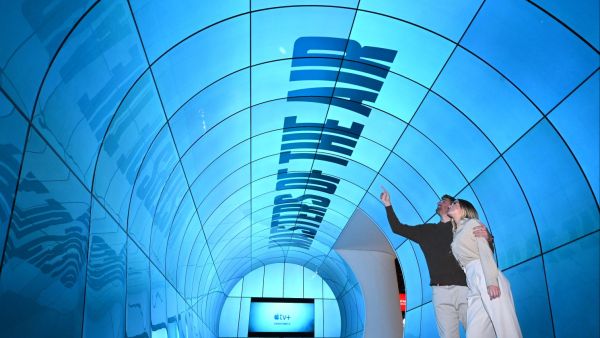 LG Captivates CES 2024 Spectators With Immersive Webos Experience Zone