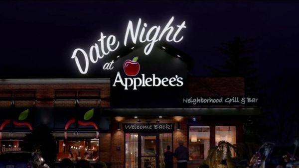 Applebee’s launches a new date night subscription offer for couples. (Applebee's)