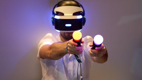 Playstation VR (Virtual Reality) glasses
