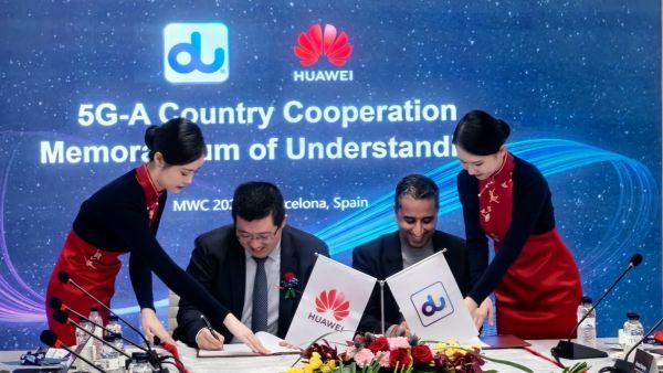 Huawei And Du Sign Strategic Cooperation Mou, Building The 5g Advanced Country