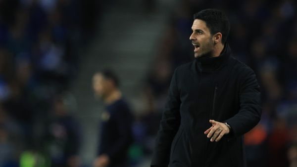 Arsenal's Spanish coach Mikel Arteta reacts during the UEFA Champions League last 16 first leg football match between FC Porto and Arsenal FC at the Dragao stadium in Porto on February 21, 2024. (Photo by PATRICIA DE MELO MOREIRA / AFP)