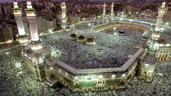 جدول أئمة الحرم المكي خلال شهر رمضان