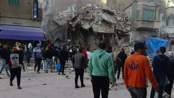 المبنى المنهار في الاسكندرية