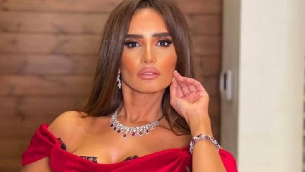  الفنانة زينة