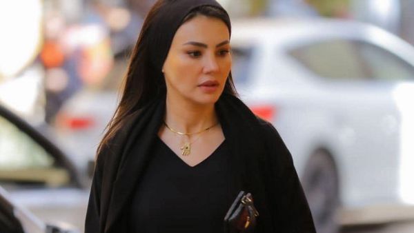 دينا فؤاد دينا فؤاد