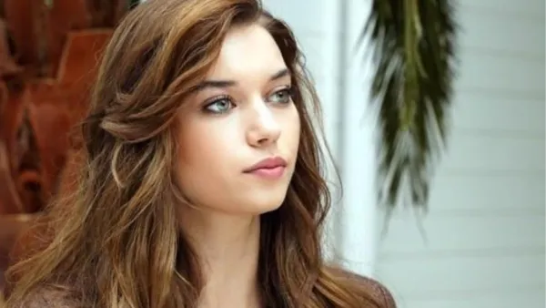 افرا ساراتش اوعلو