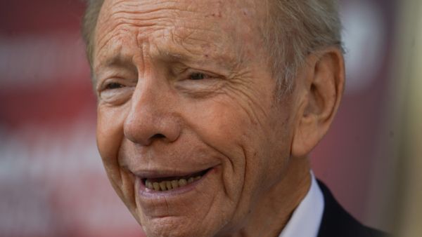 Joseph Lieberman, senator and vice-presidential nominee, dies at 82. (Bryan R. Smith/ AFP)