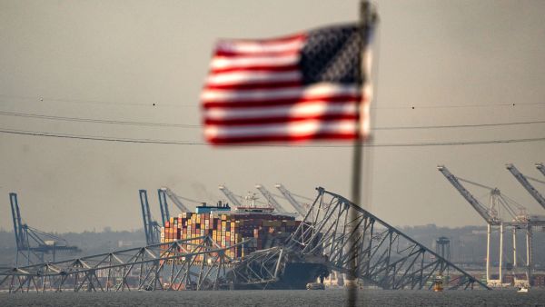 Six presumed dead after cargo ship crash levels Baltimore bridge, company says. (Kent Nishimura/ AFP)