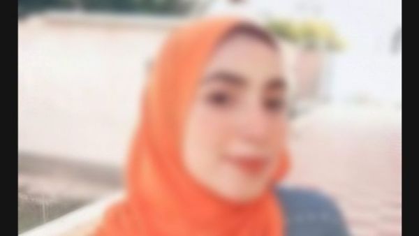 طالبة العريش نيرة
