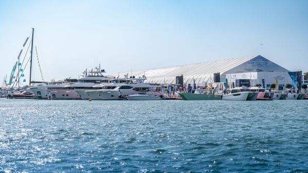 "جلف كرافت" تحقق نجاحاً استثنائياً في الدورة الثلاثين لمعرض دبي العالمي للقوارب