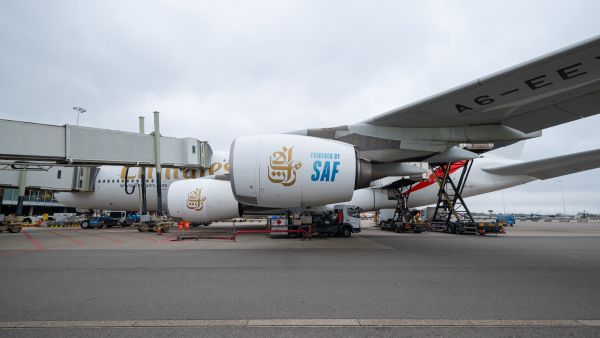 Emirates adds SAF on flights from Amsterdam Schiphol Airport Emirates adds SAF on flights from Amsterdam Schiphol Airport