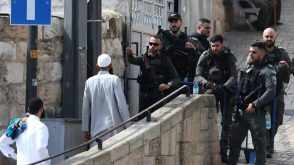 اعتقال فلسطينيين المسجد الأقصى