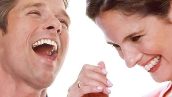 تفسير حلم زوجي يضحك مع امرأة أخرى