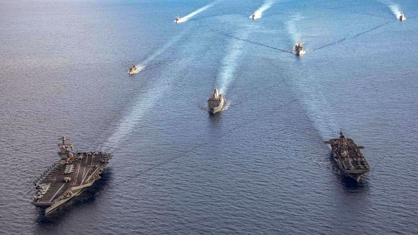 US ships in the Middle sea