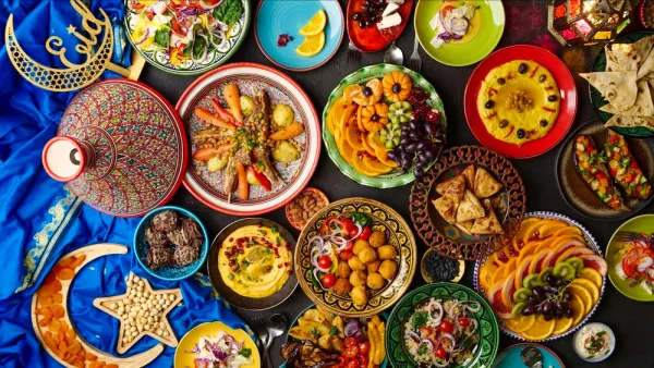 Hyatt Regency Dubai Invites Guests to Celebrate Eid Al-Fitr in Luxury at Al Dawaar Revolving Restaurant Press Release