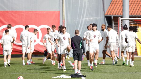 Bayern Munich's team attends a training session on April 29, 2024 in Munich, southern Germany, on the eve of the UEFA Champions League semi-final first leg football match between FC Bayern Munich and Real Madrid CF. (Photo by Michaela STACHE / AFP)