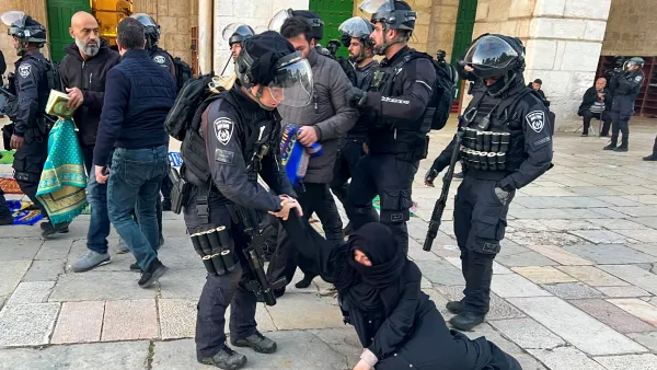 اعتداء على المرابطين والمصلين في ساحات المسجد الأقصى