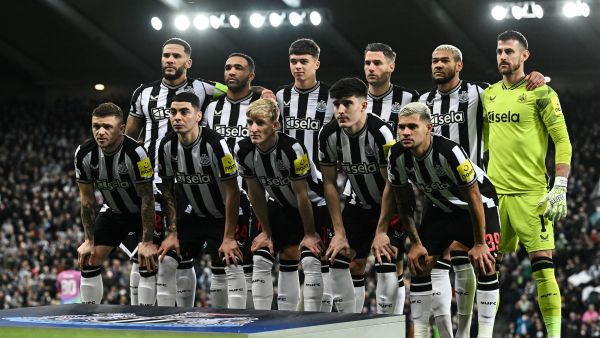 Newcastle players pose for team photo prior to the UEFA Champions League Group F football match between Newcastle United and AC Milan at St James' Park in Newcastle-upon-Tyne, north east England on December 13, 2023. (Photo by Paul ELLIS / AFP)