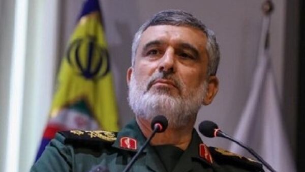  قائد القوة الجوفضائية في الحرس الثوري أمير علي حاجي زاده