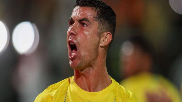 رونالدو لن يقدر على كسر رقم حمد الله مع النصر!!