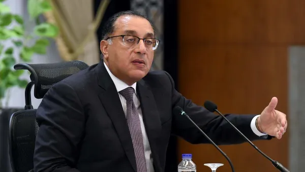 مدبولي: تجاوزنا الـ 35 رخصة ذهبية خلال عام واحد