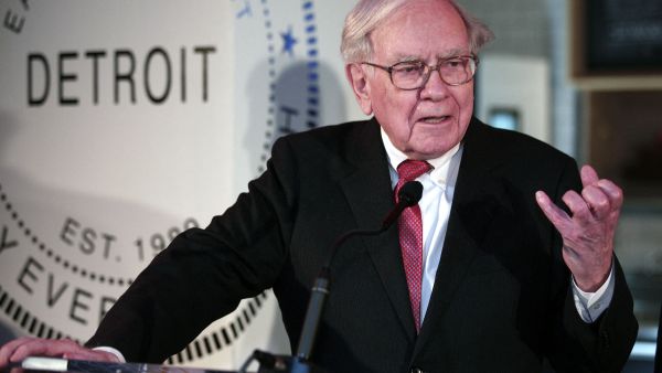 Warren Buffet compares AI to an Atomic Bomb, “we will find out later”