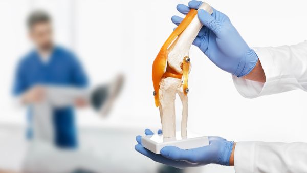 طبيب البوابة: نصائح لإدارة آلام التهاب المفاصل خلال الصيف