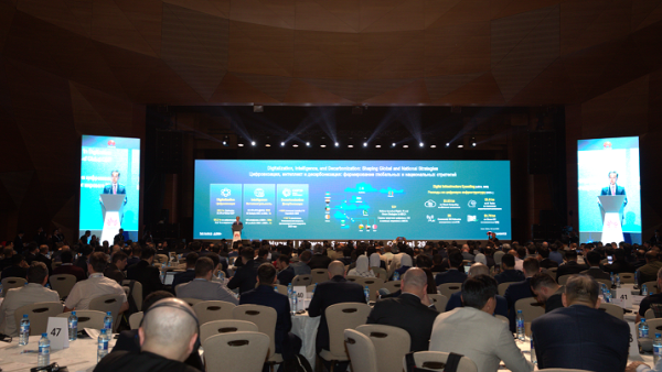 Steven Yi, President of Huawei Middle East & Central Asia Delivering the Opening Speech Industry Leaders Gather at Huawei Tech Carnival & Partner Summit 2024 in Baku to Discuss Future of Digitalization