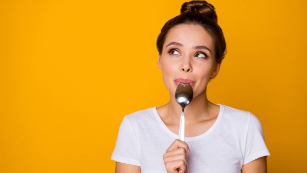 طبيب البوابة: 6 أسباب للشعور بالرغبة في الأكل و الجوع