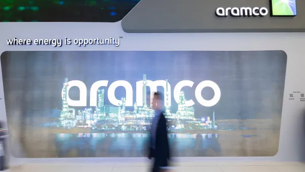 Saudi Aramco set to raise $13.1B, listing 1.545B shares for sale