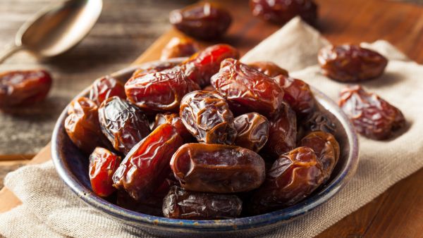 dates 