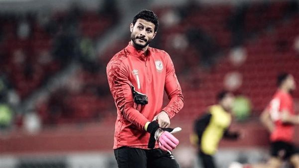 إدارة الأهلي في حيرة بسبب مستقبل المحترفين  إدارة الأهلي في حيرة بسبب مستقبل المحترفين