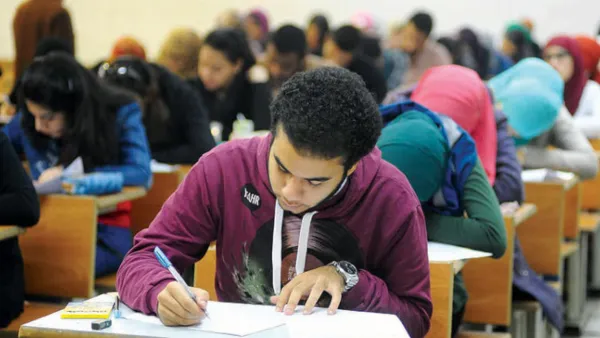 انطلاق امتحانات الثانوية العامة بمصر غدا