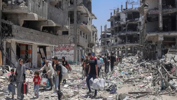 كارثة في القاهرة تتسبب في سقوط عقار وانقلاب سيارة كارثة في القاهرة تتسبب في سقوط عقار وانقلاب سيارة