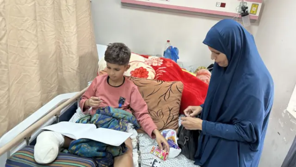 الاف معاقين - غزة - حرب
