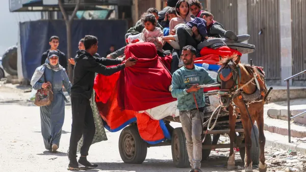 تصاعد القتال في جنوب ووسط غزة أدى إلى خسائر مدمرة في صفوف المدنيين