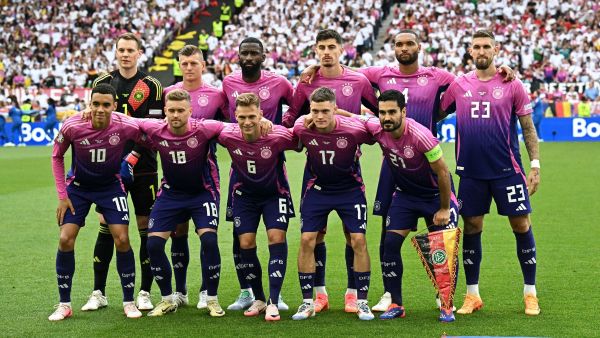 Germany's players pose prior to the UEFA Euro 2024 Group A football match between Germany and Hungary at the Stuttgart Arena in Stuttgart on June 19, 2024. (Photo by Tobias SCHWARZ / AFP)