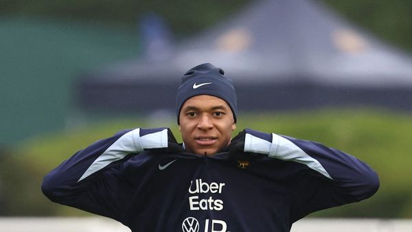 France's forward Kylian Mbappe takes part in a training session as part of the team's preparation for upcoming UEFA Euro 2024 European football championships in Clairefontaine-en-Yvelines on June 1, 2024. (Photo by FRANCK FIFE / AFP)