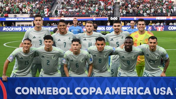 Mexico players pose for a team photo ahead of the Conmebol 2024 Copa America tournament group B football match between Venezuela and Mexico at SoFi Stadium in Inglewood, California on June 26, 2024. (Photo by Patrick T. Fallon / AFP)