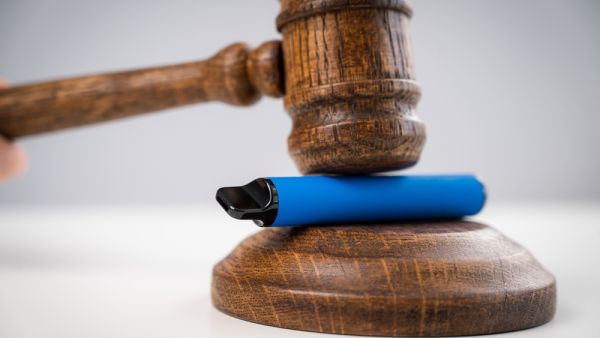 Shutterstock e-cigarette