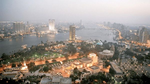 شركة إماراتية تعلن عن تنفيذ 3 أبراج سكنية وفندق!!