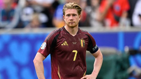 Belgium's midfielder #07 Kevin de Bruyne reacts at the end of the UEFA Euro 2024 round of 16 football match between France and Belgium at the Duesseldorf Arena in Duesseldorf on July 1, 2024. (Photo by INA FASSBENDER / AFP)