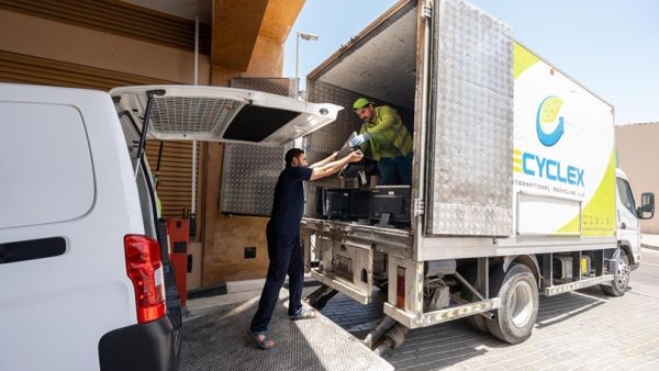 Bank donates equipment as part of its commitment to sustainability, community development and people Emirates NBD donates over 5,000 electronic devices to support educational needs of underprivileged students