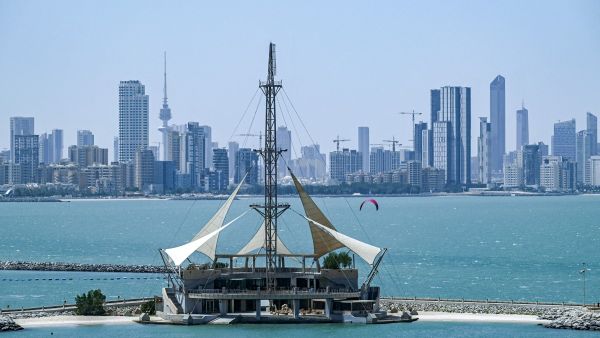 سحب الجنسية الكويتية رسميا من 30 امرأة