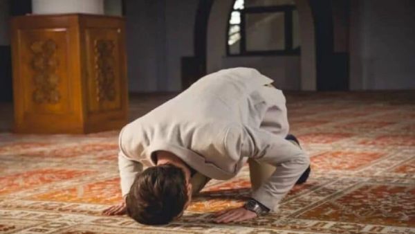 حملة ارجع صلي 