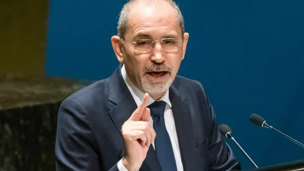 وزير الخارجية الأردني أيمن الصفدي