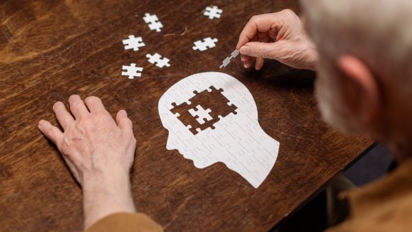 Shutterstock Alzheimer